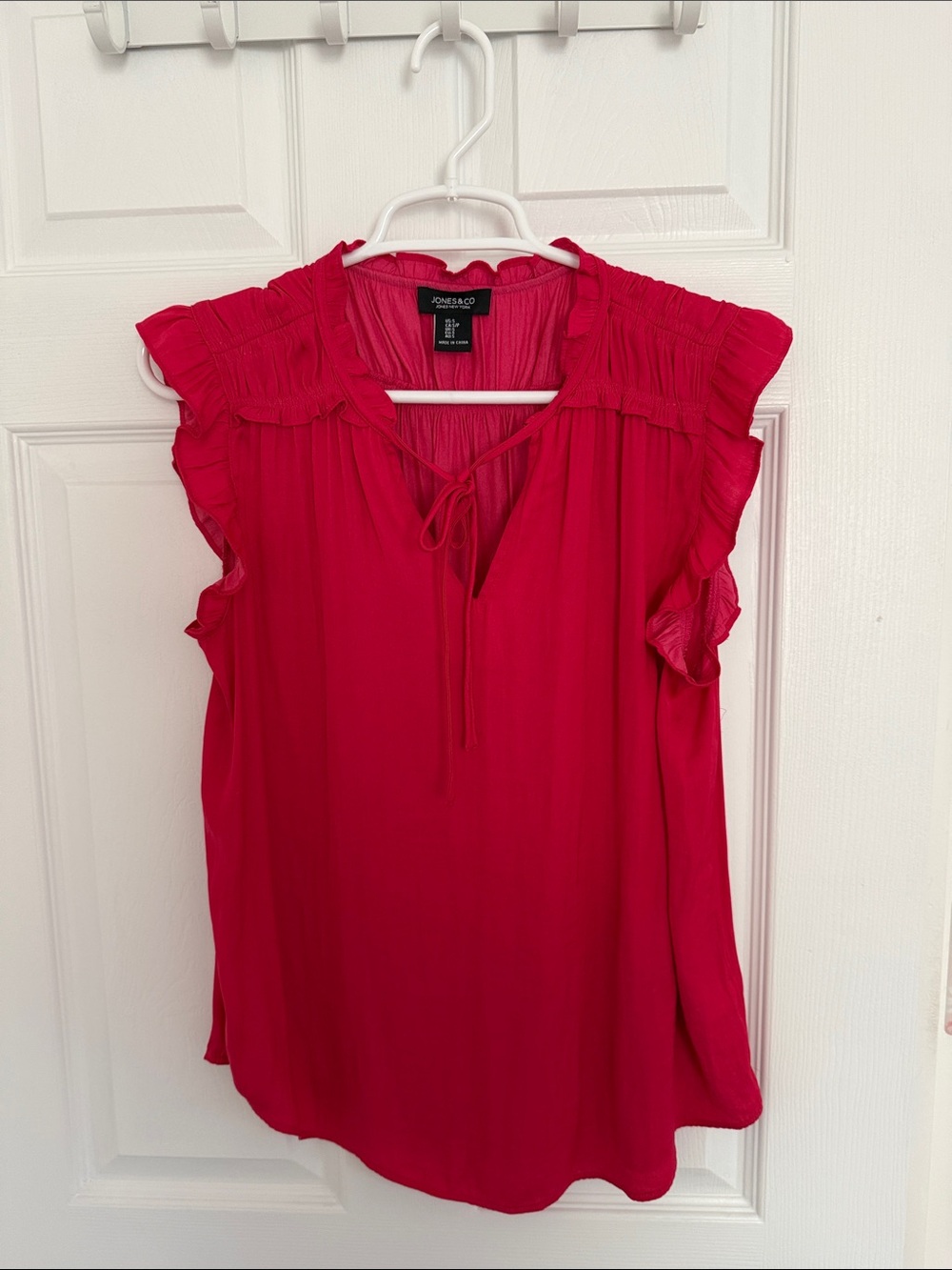 Jones & Co. Ruffle Sleeve Tie-Neck Blouse; Magenta, size S